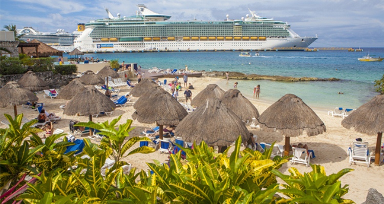 Enjoying a Cruise Vacation in the Caribbean Islands